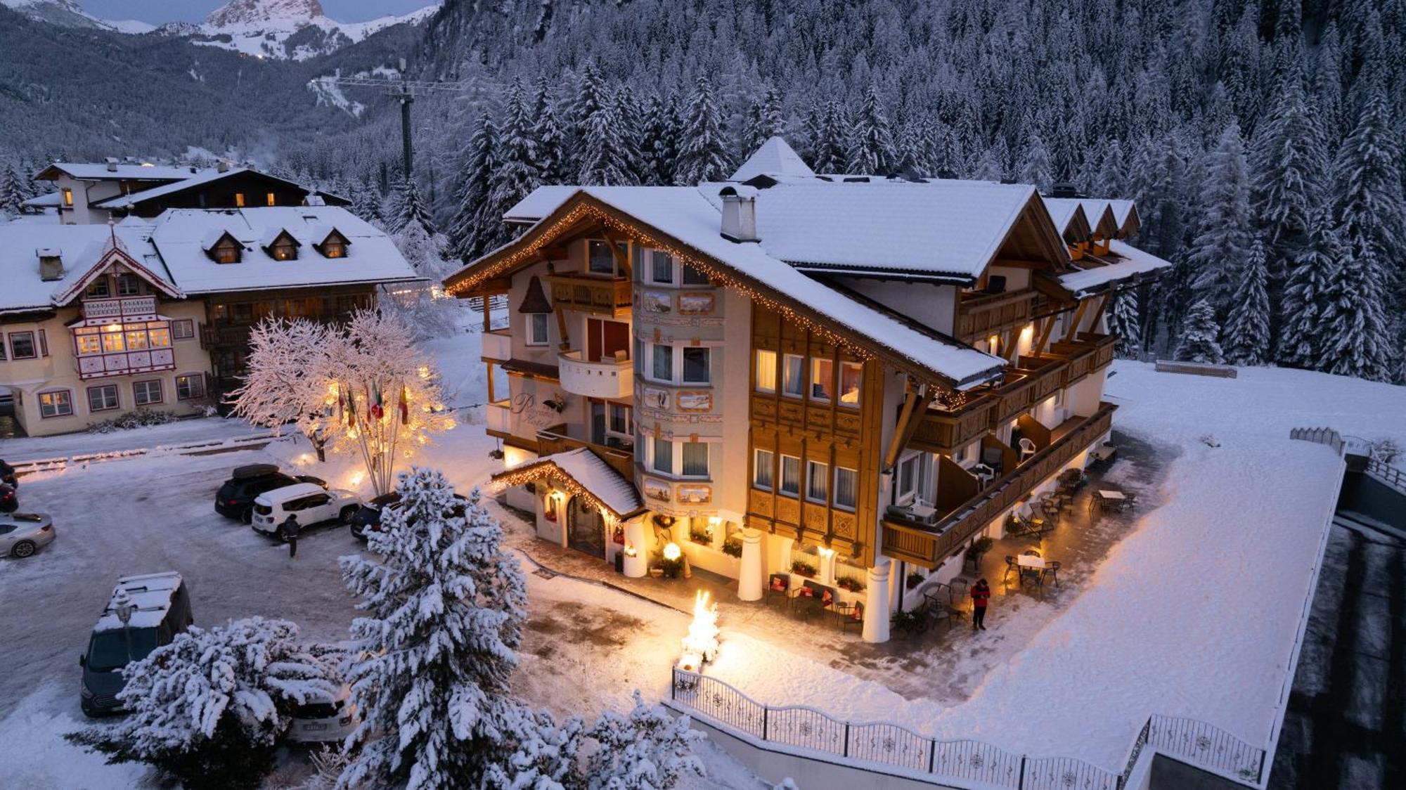 Alpenhotel Panorama Campitello di Fassa Extérieur photo